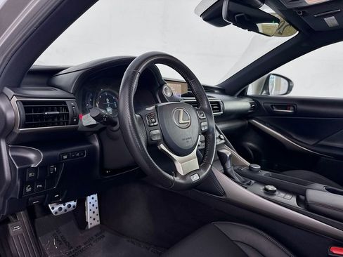 Used 2019 Lexus IS 300 F Sport w/ F Sport Package image 12