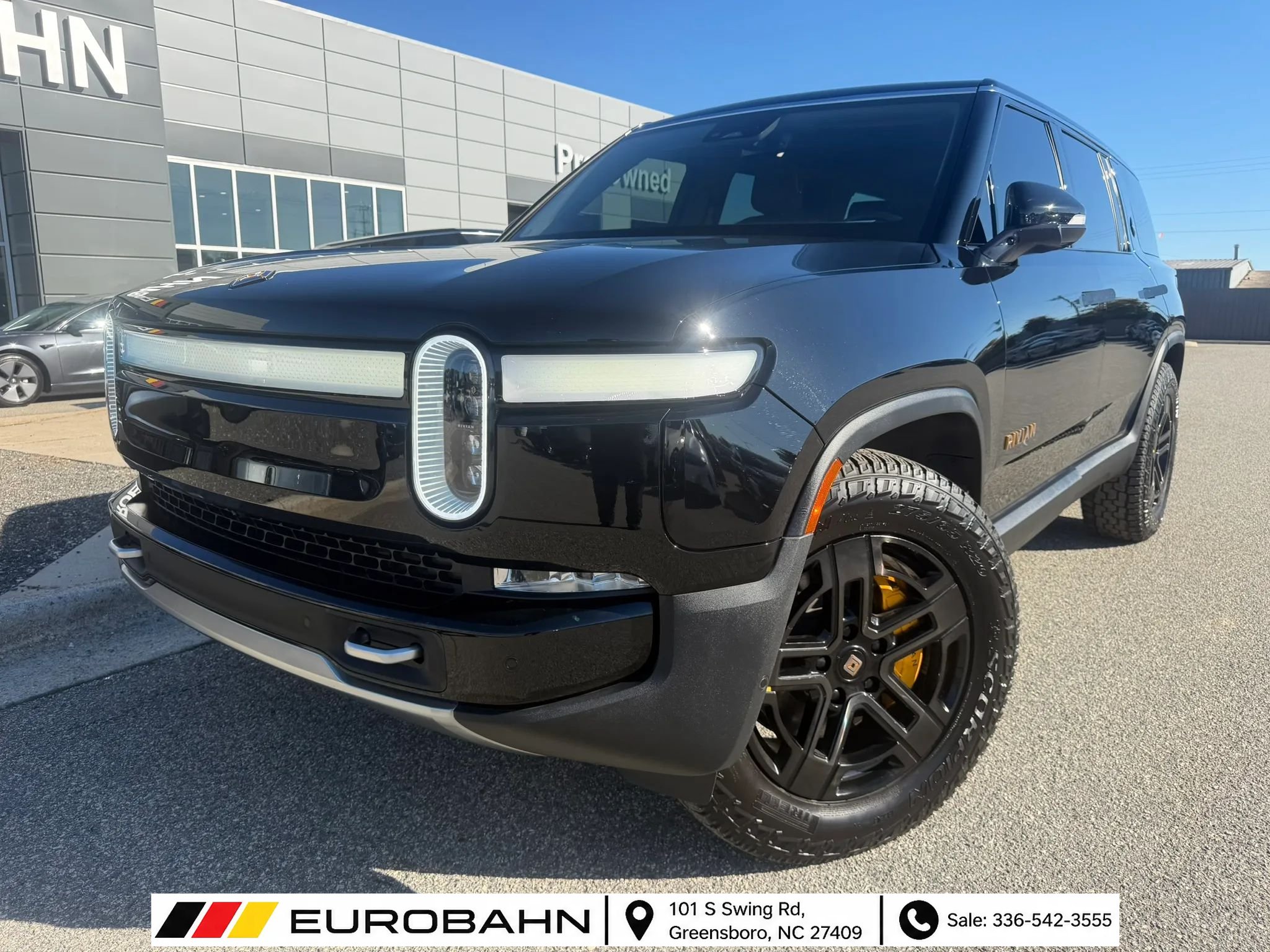Used 2024 Rivian R1S Adventure Quad AWD/4WD image 1