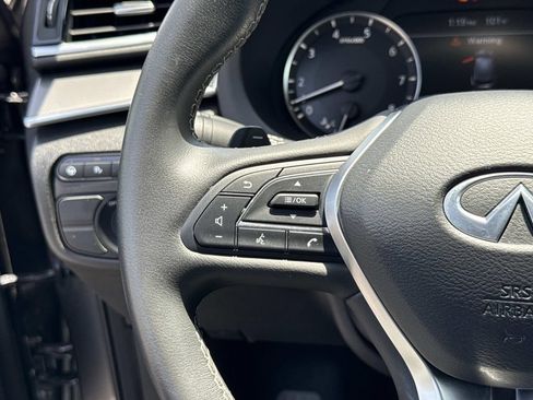 Used 2024 INFINITI QX50 Luxe w/ Accent Package AWD/4WD image 10