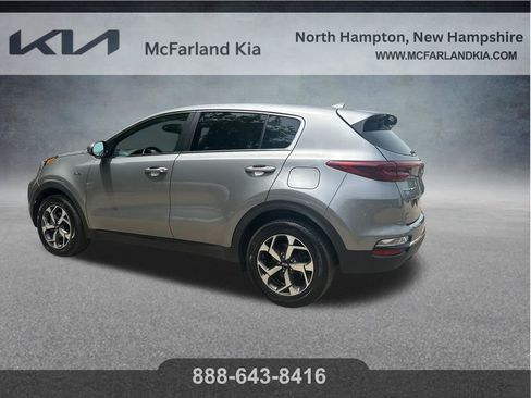 Used 2020 Kia Sportage LX AWD/4WD image 4