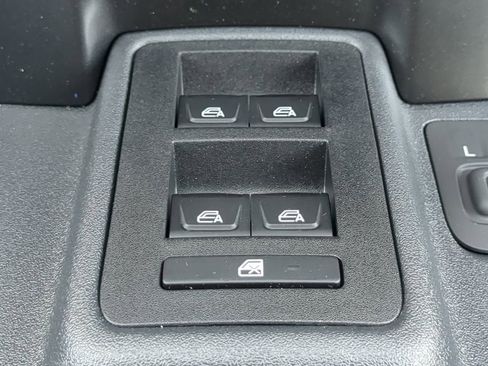 New 2025 Ford Bronco 4-Door image 21