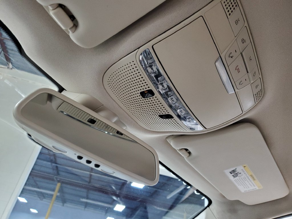 Used 2018 Mercedes-Benz GLC 300 image 31
