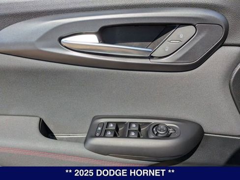 New 2025 Dodge Hornet GT image 14