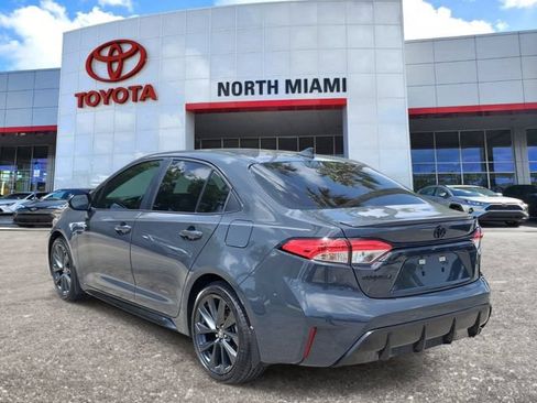 Used 2026 Toyota Corolla SE FWD image 3