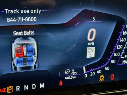Used 2025 Ford Mustang Dark Horse RWD image 8