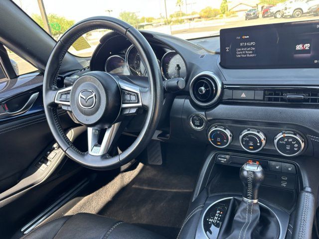 Used 2025 MAZDA MX-5 Miata RF Grand Touring RWD image 13