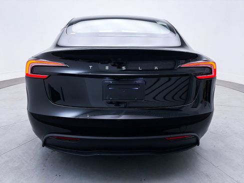 Used 2025 Tesla Model 3 Long Range RWD image 13