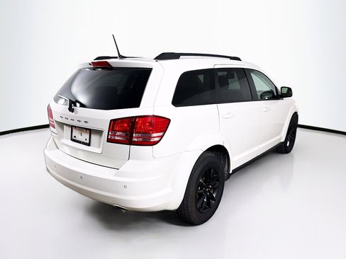 Used 2020 Dodge Journey SE w/ SE Popular Equipment Group image 31