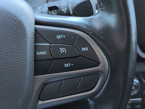 Used 2021 Jeep Cherokee Latitude Lux w/ Sun & Sound Group image 25