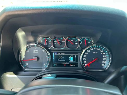 Used 2020 Chevrolet Tahoe LT image 16