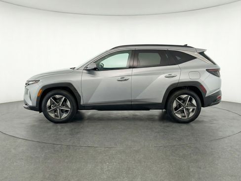 Used 2025 Hyundai Tucson SEL AWD/4WD image 5