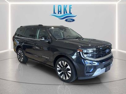 Certified 2025 Ford Expedition Platinum w/ Driver's Package