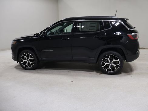 New 2026 Jeep Compass Limited AWD/4WD image 4