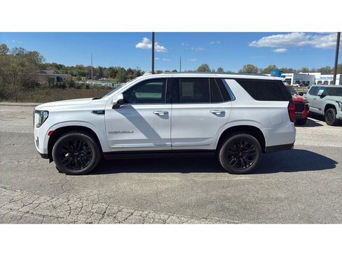 Used 2022 GMC Yukon Denali image 3