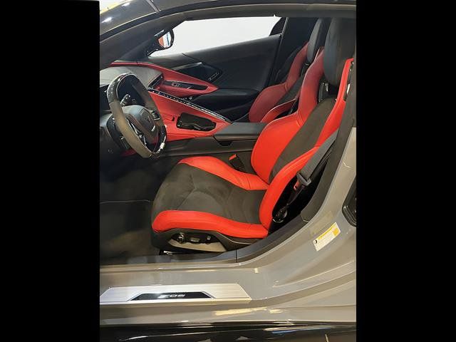 Used 2024 Chevrolet Corvette Z06 RWD image 13