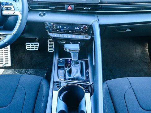 New 2026 Hyundai Elantra SEL Sport image 15