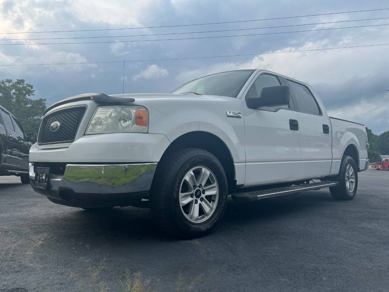 Used 2005 Ford F150 XLT RWD image 1