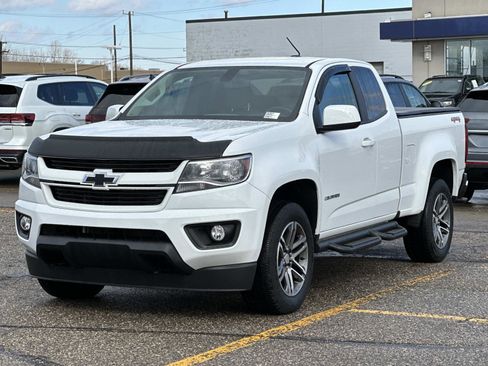 Certified 2020 Chevrolet Colorado W/T w/ Custom Special Edition image 1