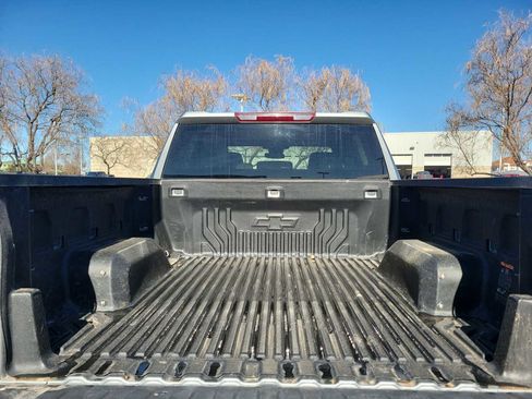 Used 2023 Chevrolet Silverado 1500 RST w/ Z71 Off-Road Package image 27