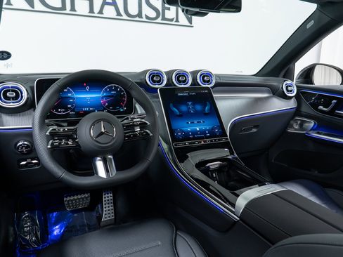 New 2026 Mercedes-Benz GLC 300 4MATIC image 16