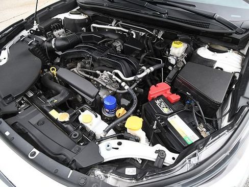 Used 2021 Subaru Outback Touring w/ Popular Package #2 AWD/4WD image 31