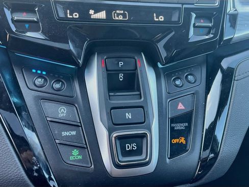 Used 2024 Honda Odyssey Elite image 16