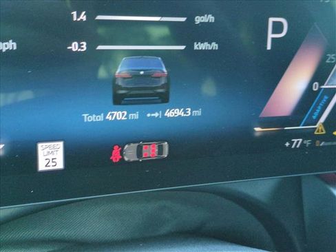Certified 2026 BMW 550e xDrive AWD/4WD image 11