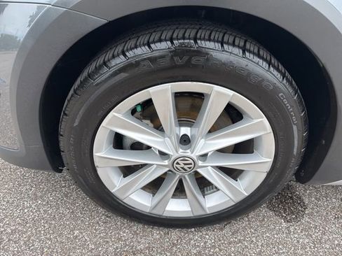 Used 2017 Volkswagen Golf Alltrack SEL AWD/4WD image 12