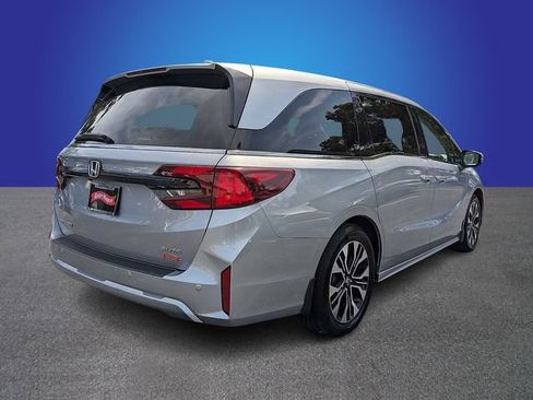 Used 2025 Honda Odyssey Elite image 5
