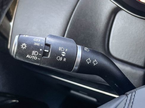 Used 2023 Land Rover Range Rover Sport SE image 49