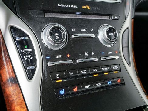 Used 2018 Lincoln MKX Reserve w/ Lincoln MKX Climate Package FWD image 16