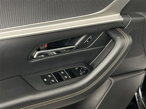 Used 2024 MAZDA CX-90 Plug-In Hybrid w/ Preferred image 13