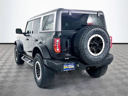 New 2025 Ford Bronco Badlands image 16