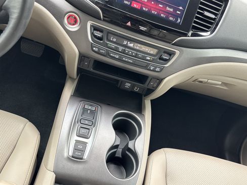 Used 2023 Honda Ridgeline RTL image 18
