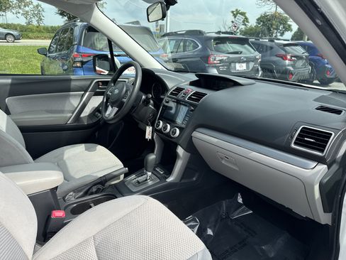 Used 2018 Subaru Forester 2.5i Premium w/ All-Weather Package AWD/4WD image 16