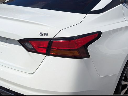 Used 2021 Nissan Altima 2.5 SR image 7