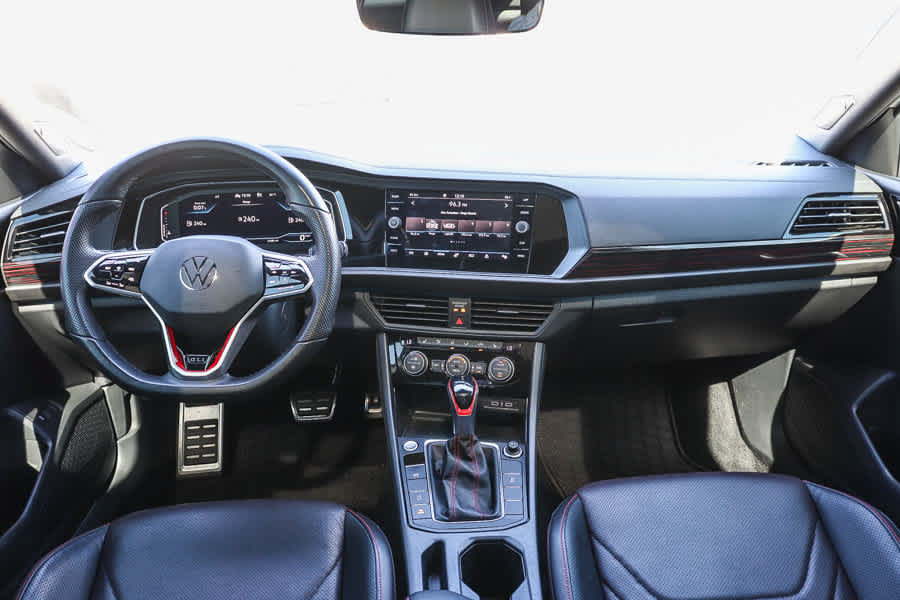 Used 2023 Volkswagen Jetta GLI Autobahn FWD image 12