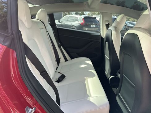 Used 2022 Tesla Model 3 Long Range image 13