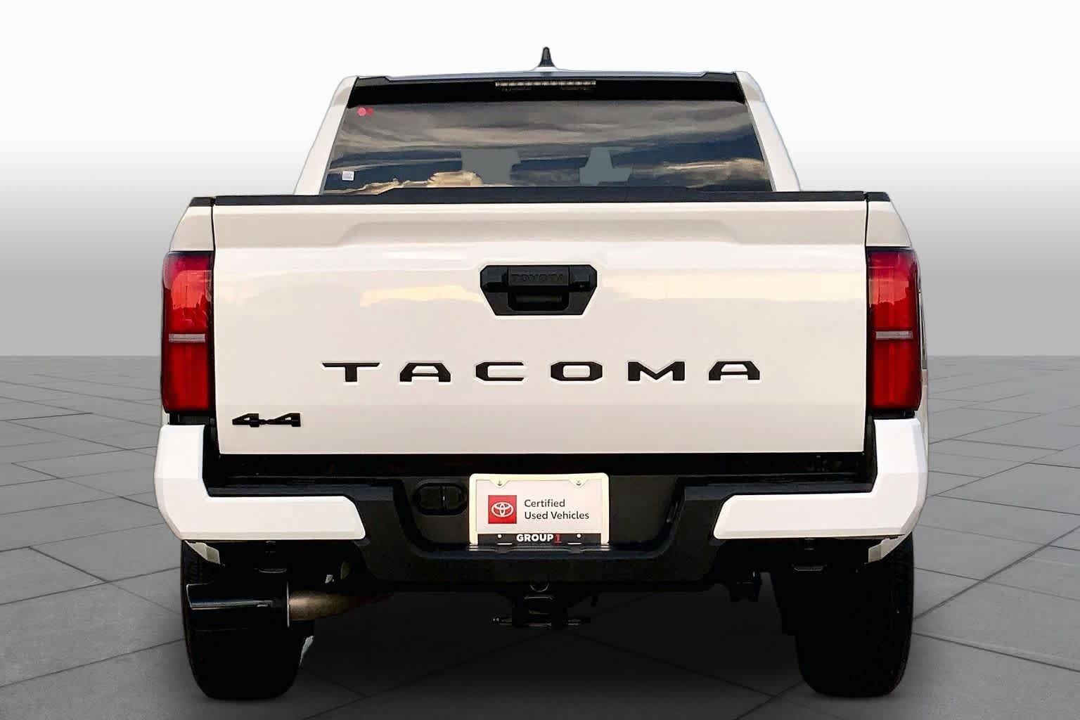Certified 2026 Toyota Tacoma SR5 AWD/4WD image 5