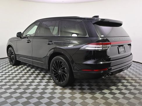 New 2026 Lincoln Aviator Reserve AWD/4WD image 3