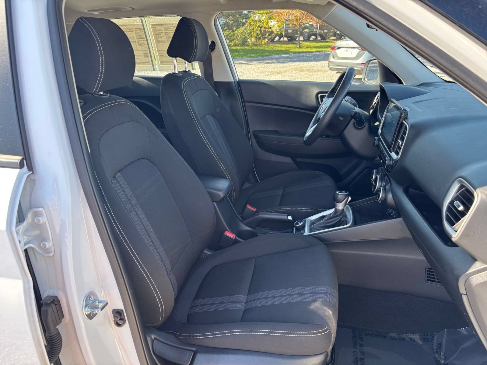 Used 2026 Hyundai Venue SEL FWD image 36