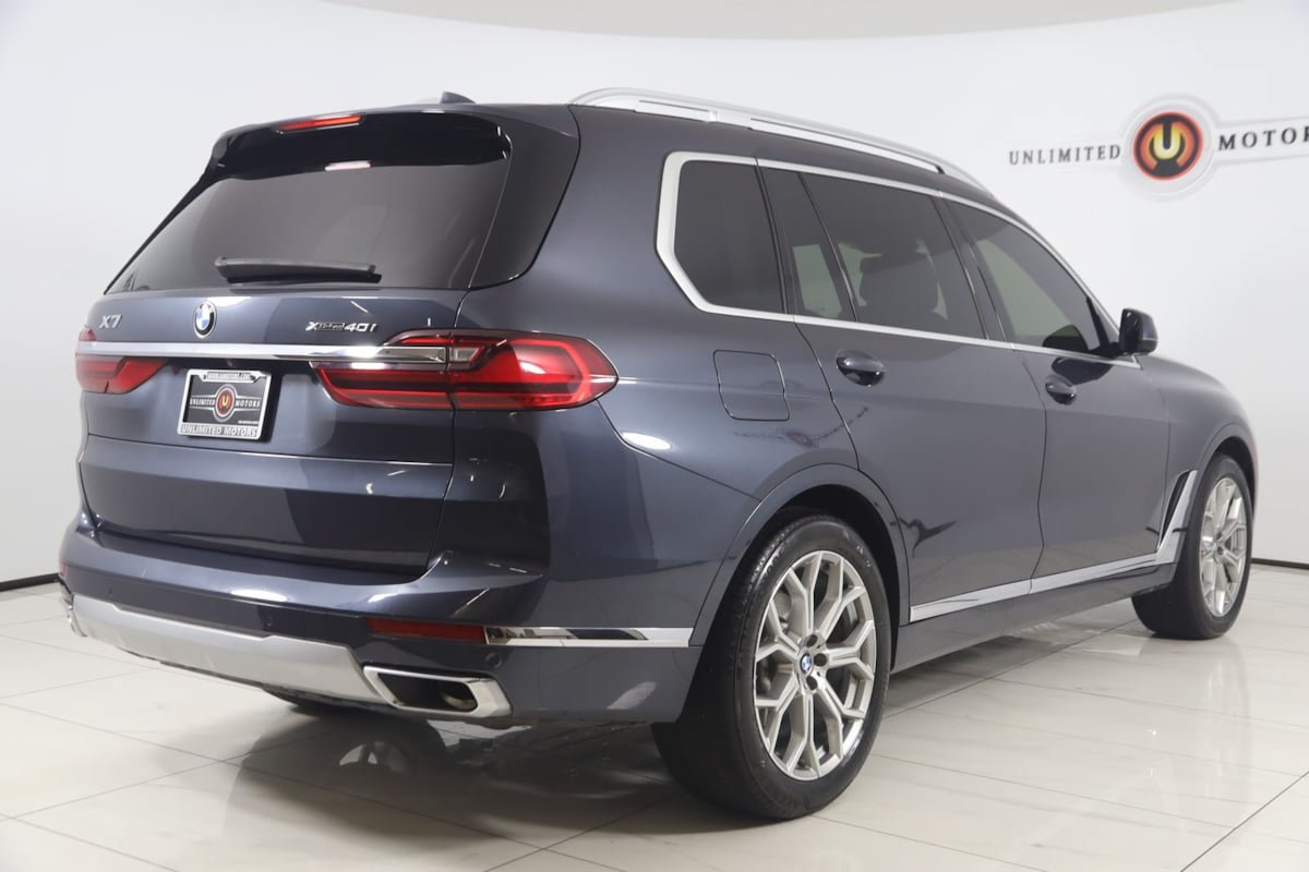 Used 2022 BMW X7 xDrive40i w/ Premium Package AWD/4WD image 3