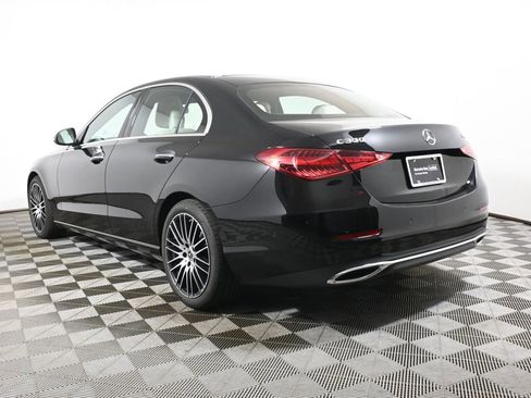 Used 2025 Mercedes-Benz C 300 4MATIC Sedan image 5