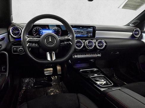 Certified 2025 Mercedes-Benz CLA 250 image 10