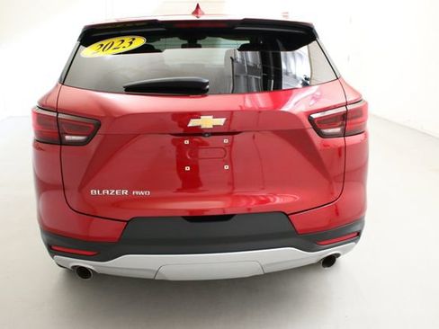 Used 2023 Chevrolet Blazer LT AWD/4WD image 8