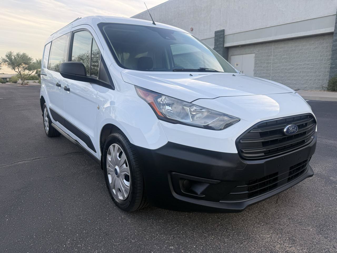 Used 2022 Ford Transit Connect XL FWD image 1