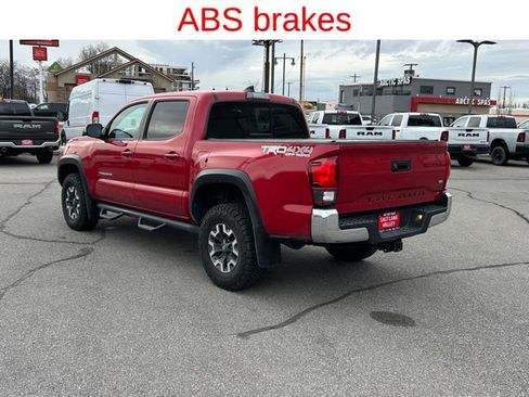 Used 2019 Toyota Tacoma TRD Off-Road image 5