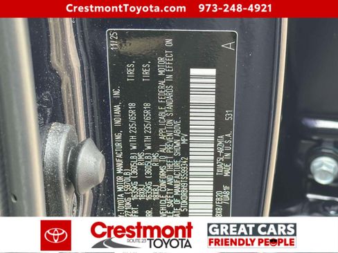 Certified 2026 Toyota Highlander XLE AWD/4WD image 17