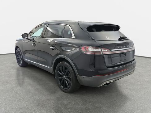 Used 2020 Lincoln Nautilus Reserve w/ Equipment Group 201A image 7