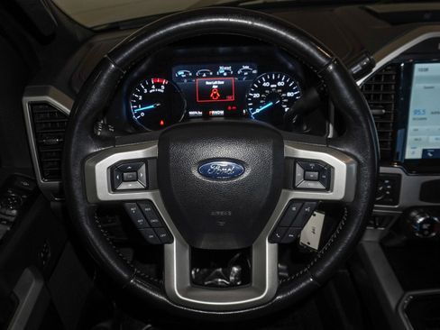 Used 2022 Ford F350 Lariat image 26